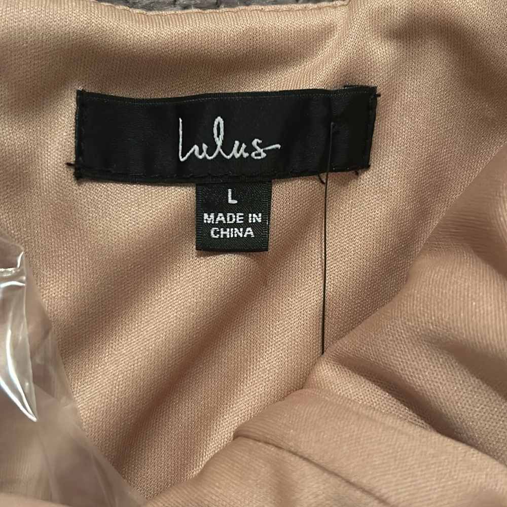 Lulus white crochet dress NWT - Picture 7 of 9